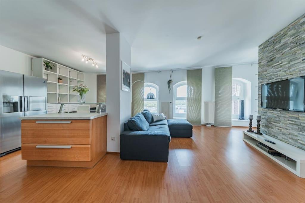 Spektakulaeres Apartment ✩ 7. Stock ✩ Kostenlose Parkgarage ウィーン エクステリア 写真